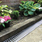 Picture of 19313 ACO 1M HEXDRAIN PLASTIC CHANNEL & GALV GRID
