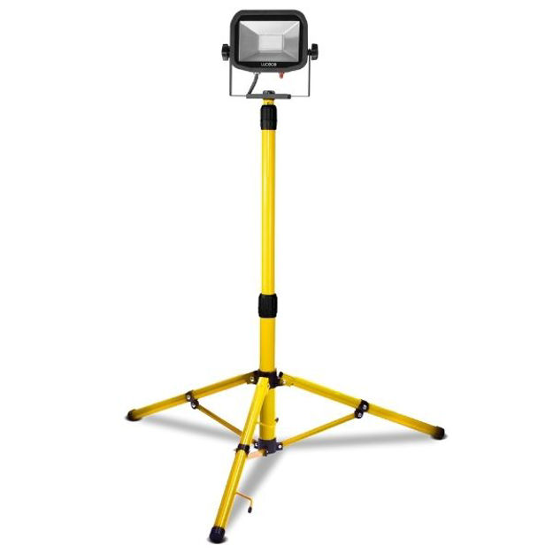 Picture of LUCECO SITE TRIPOD SINGLE HEAD WORK LIGHT 1800 LUMENS 22W 110V