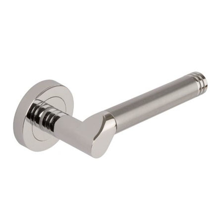 Picture of 3665 PCP/SCP CALLISTO LEVER ON ROUND ROSE